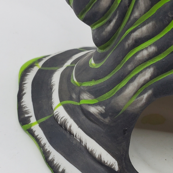 Vintage Witch Candle Holder Figurine Ceramic Halloween Decoration 6.25 inch Tall - Picture 15 of 16